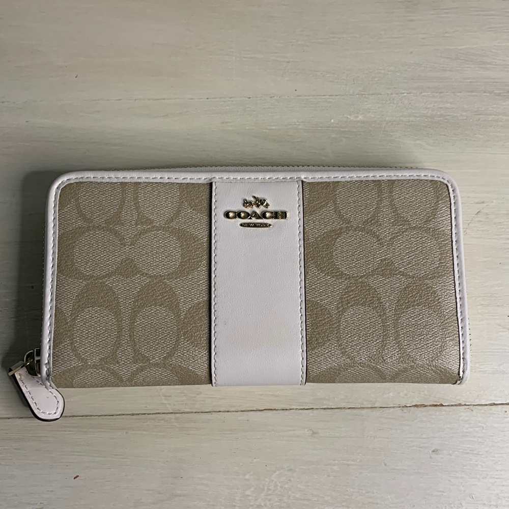 Coach signature canvas wallet